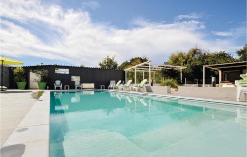 Amazing home in Ghisonaccia w/ WiFi 2 Bedrooms and Outdoor swimming pool - image 7