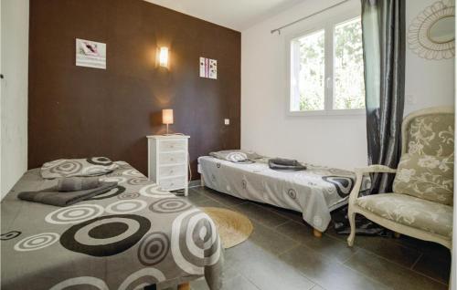 Amazing home in Ghisonaccia w/ WiFi 2 Bedrooms and Outdoor swimming pool - image 12