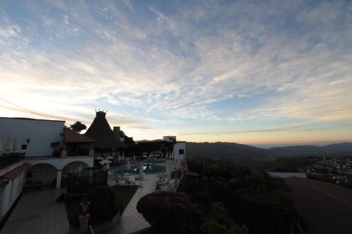 View, Hotel Montetaxco in Taxco