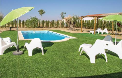 Nice Home In Villanueva Del Duque With Outdoor Swimming Pool