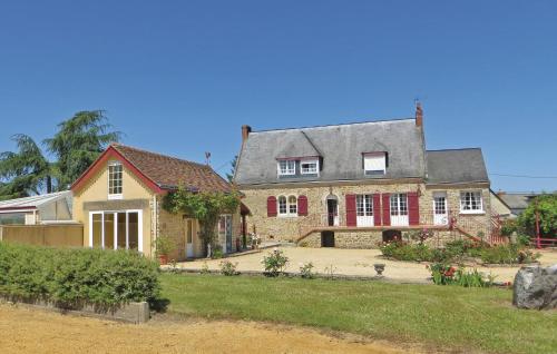 Gorgeous Home In Juigne Sur Sarthe With Wifi