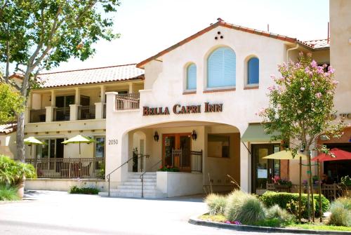 外部景觀, 貝拉卡普里套房酒店 (Bella Capri Inn and Suites) in 卡馬里奧 (CA)