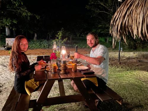 Yala Lake View Cabanas