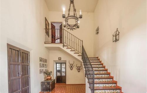 5 Bedroom Gorgeous Home In La Campana, Sevilla