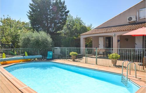 Awesome Home In Montblanc With Kitchen