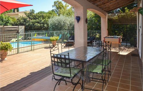 Awesome Home In Montblanc With Kitchen