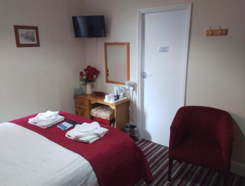 Double Room image 1
