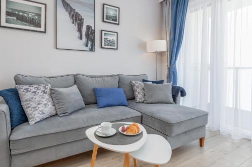 One-Bedroom Apartment image 3