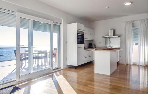 virtuve, Apartment Jesenice With Fireplace Iv in Dugi Rat