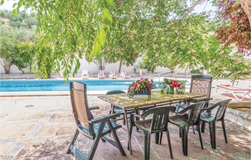 Four-Bedroom Holiday Home in Priego de Cordoba - image 7