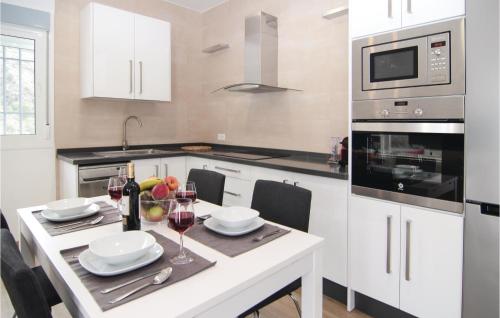 One-Bedroom Holiday Home in Sayalonga - image 14