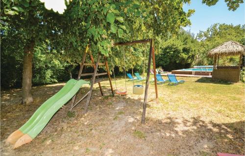 Pet Friendly Home In Jonquires With Outdoor Swimming Pool