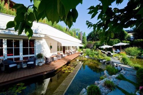 Garden, Salzburgerhof, das 5-Sterne Hotel von Zell am See in Zell Am See
