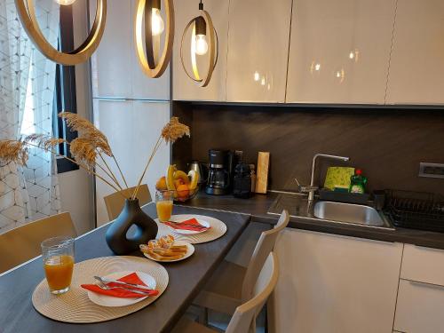 Kitchen, ELITE LUXURY APARTMENTS in Kefalonia