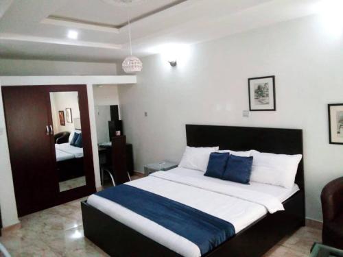 PhilBan Suites 1 Lagos