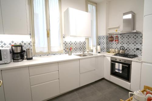 ArnolfHouse - image 12