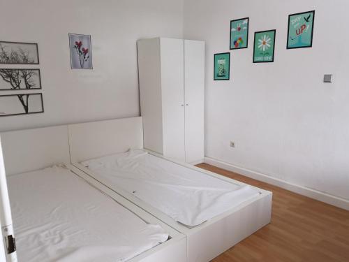 Tolles Möbliertes Zimmer in WG Haus in Ulm nähe Uni und Uni-Klinik