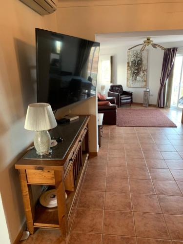 Villa Vale Grande in Santa Barbara de Nexe