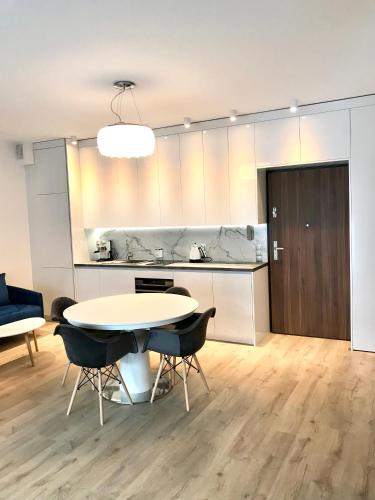 virtuve, Apartament Rodzinny Z Dużym Tarasem (Apartament Rodzinny Z Duzym Tarasem) in Pogorzelica
