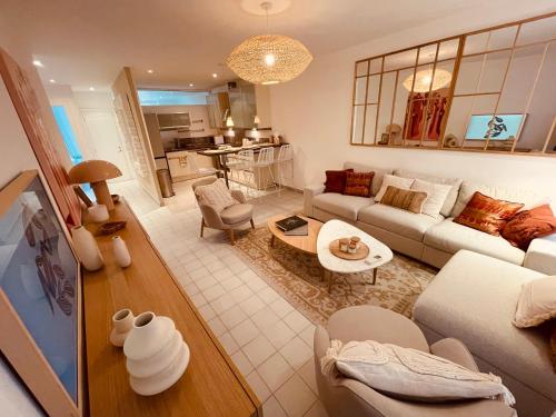 Nice Renting - PAGANINI - Spacious Apartment - 2 BedRooms - King Bed - Bathtub - Heart of Nice, Nice (fotografie 9)