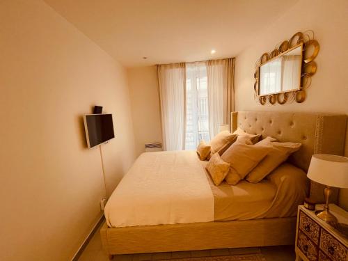 Two-Bedroom Apartment image 6