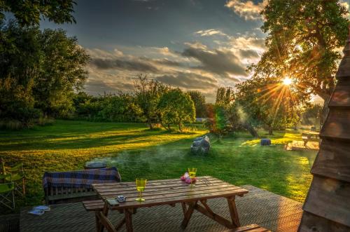 Hill Farm and Orchard - Accommodation - Leighton Buzzard