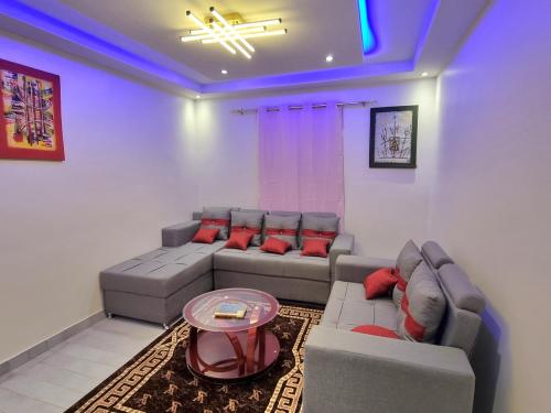 SUPERBE APPARTEMENT MEUBLÉ AU BORD DE LA PLAGE (SUPERBE APPARTEMENT MEUBLE AU BORD DE LA PLAGE) in Rufisque