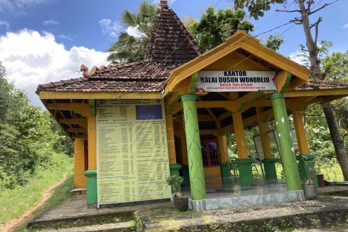 OYO Homes 91136 Desa Wisata Dalegan