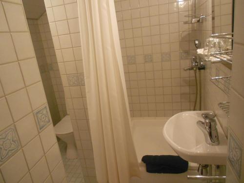 Poska Villa Guesthouse - image 8