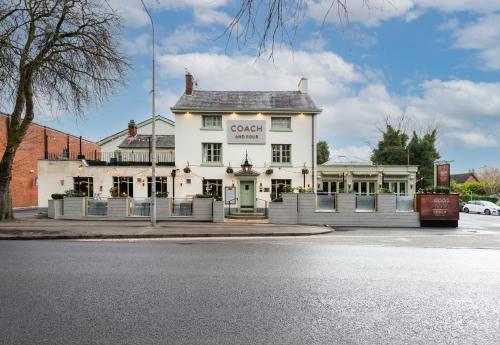 Wilmslow Lodge - image 4