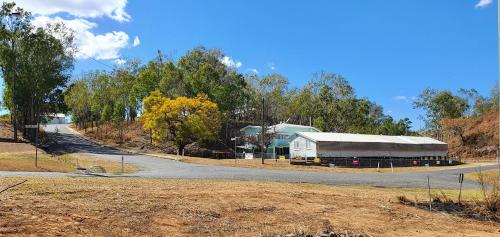 A szálláshely kívülről, Meyenburg Glamping in Mount Morgan
