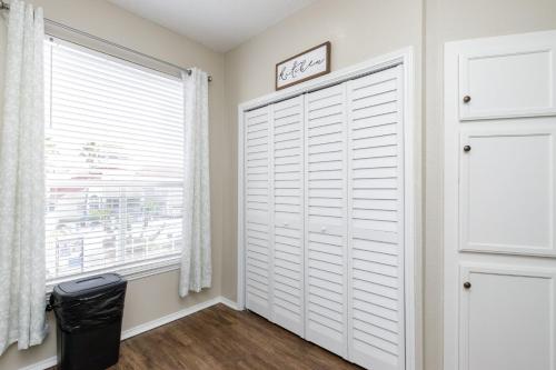 Coastal Comfort 245 by Padre Escapes - image 7