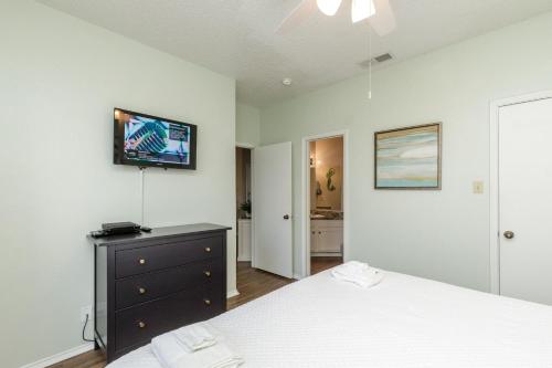 Coastal Comfort 245 by Padre Escapes - image 14