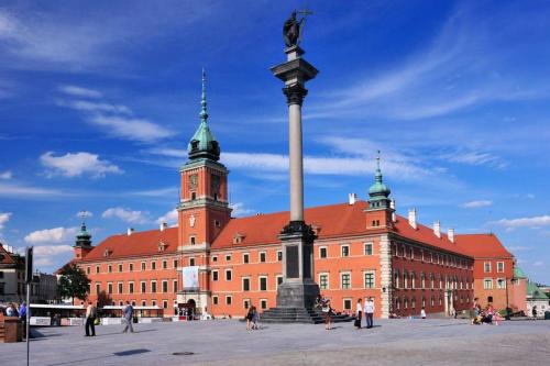 Apartment Castle Square z widokiem na Plac Zamkowy i Zamek Królewski, Varšava (fotografie 6)