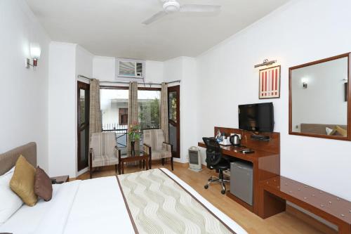 Superior King Room image 1