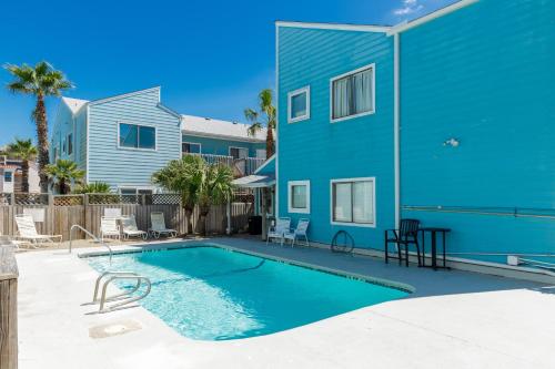 Just Beachy 303 by Padre Escapes - image 11