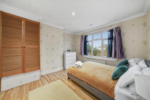 Beautiful west park house in Maidstone for 7 people 3 bedroom house gîte à louer Maidstone Adult Education Centre