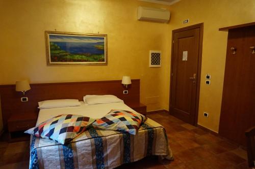 Hotel Maryelen - image 6