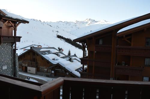 Balcony/terrace, Le Chamois des Alpages de Reberty ski au pied in Saint-Martin-de-Belleville