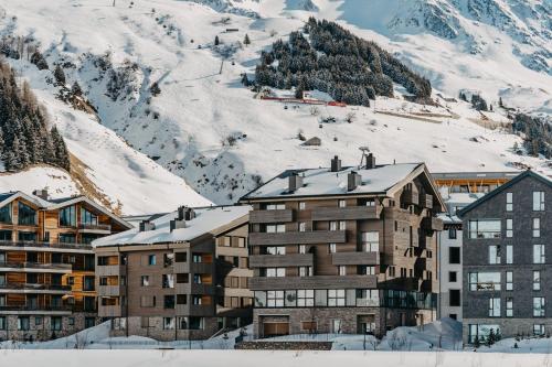 Andermatt Alpine Apartments - Accommodation - Andermatt