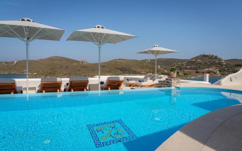 Kea Mare Luxury Villas