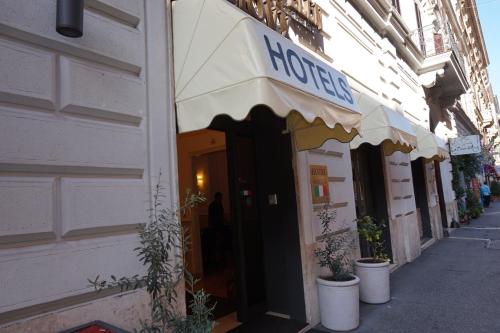 Hotel Maryelen - image 7