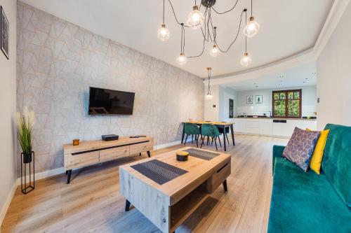 Two-Bedroom Apartment image 6