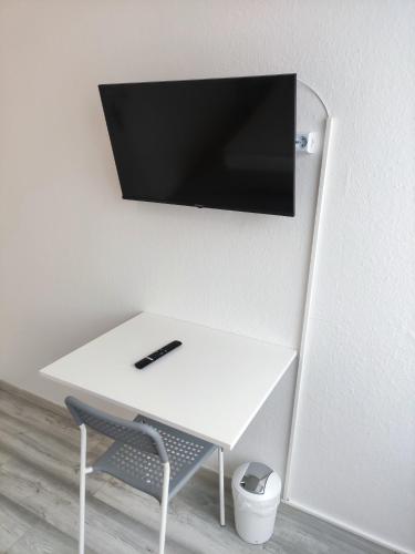 Budget Single Room