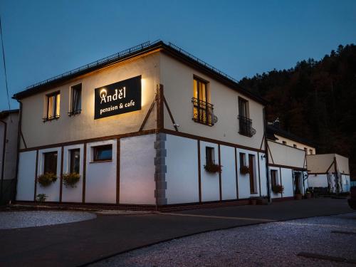 Anděl Penzion & Cafe 5