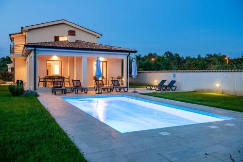 Holiday house Luca