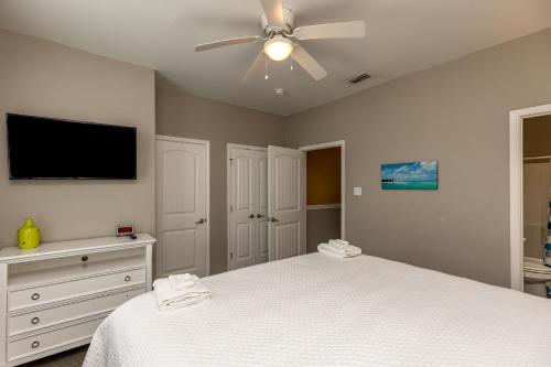 Nemo Cay Resort D109K by Padre Escapes - main image