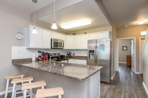 Nemo Cay Resort D109K by Padre Escapes - image 8