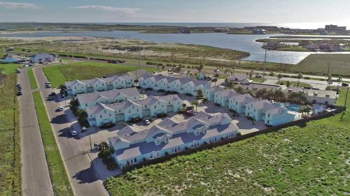 Nemo Cay Resort D109K by Padre Escapes - image 11