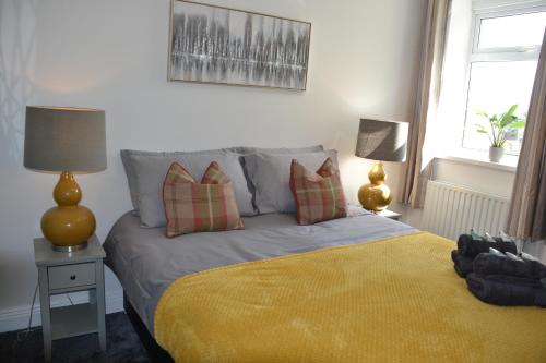Picture of Oak Tree Boutique 2 Bed Apartment - Stayseekers